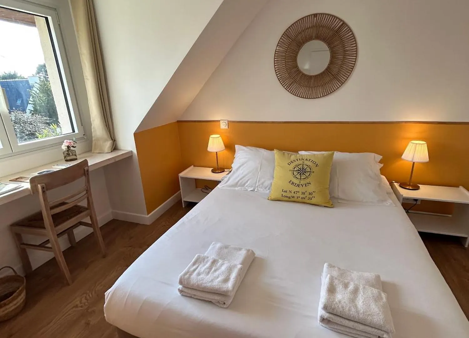 Hotel Restaurant La Voile Bleue 2*, Erdeven France