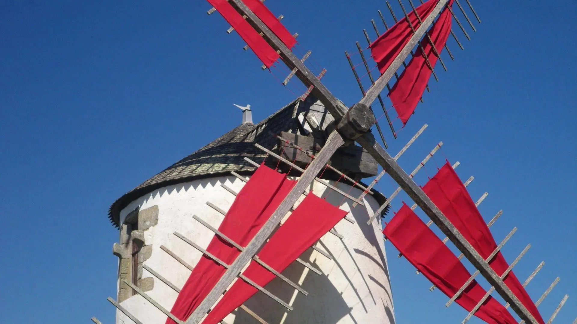 Hotel Restaurant La Voile Bleue 2*, Erdeven